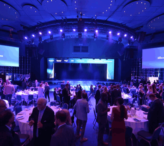 people handing out boxes